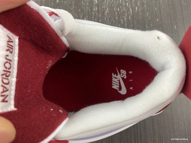 DR5415-160 Retro Jordan 4 Pine SB Red 1116